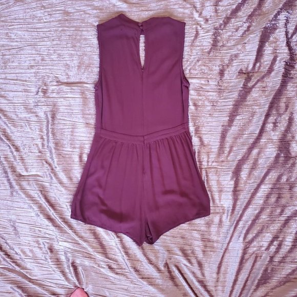 Kendall & Kylie Maroon Romper - Picture 3 of 5